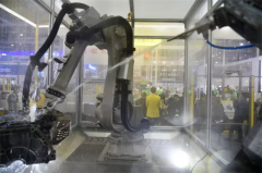 工博會--發(fā)那科四款重量級新品機器人齊首秀